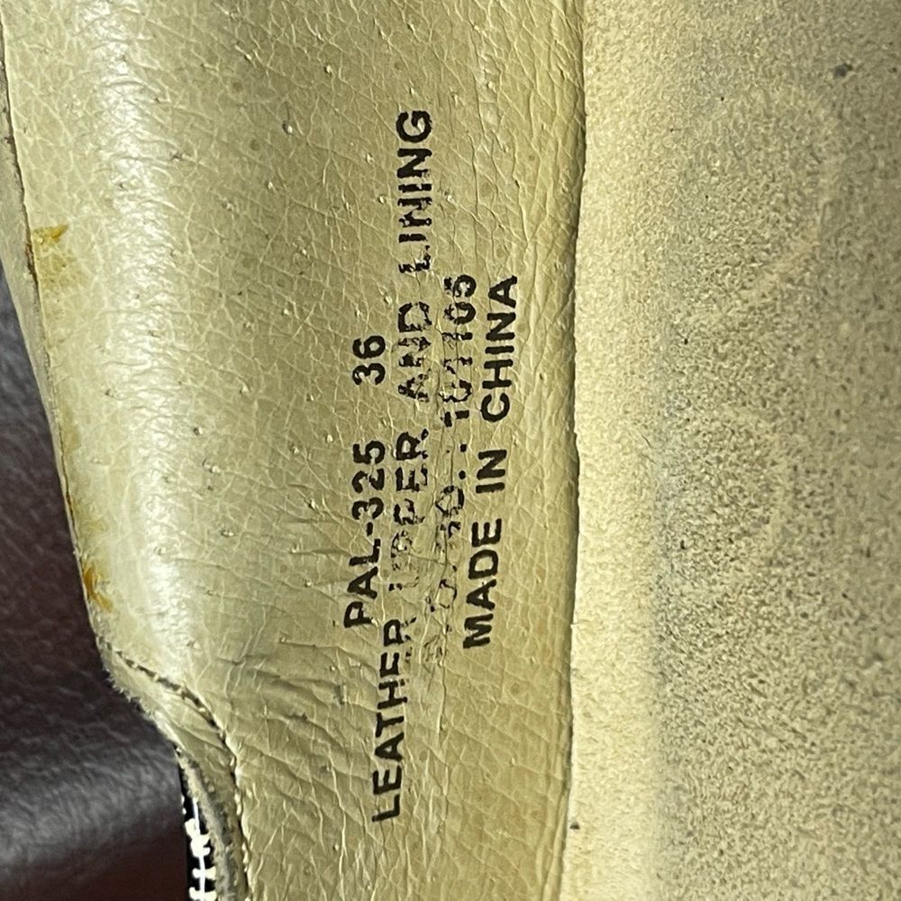 Algeria Paloma Mary Jane shoes black and tan patent leather. Size 36 - Picture 9 of 16